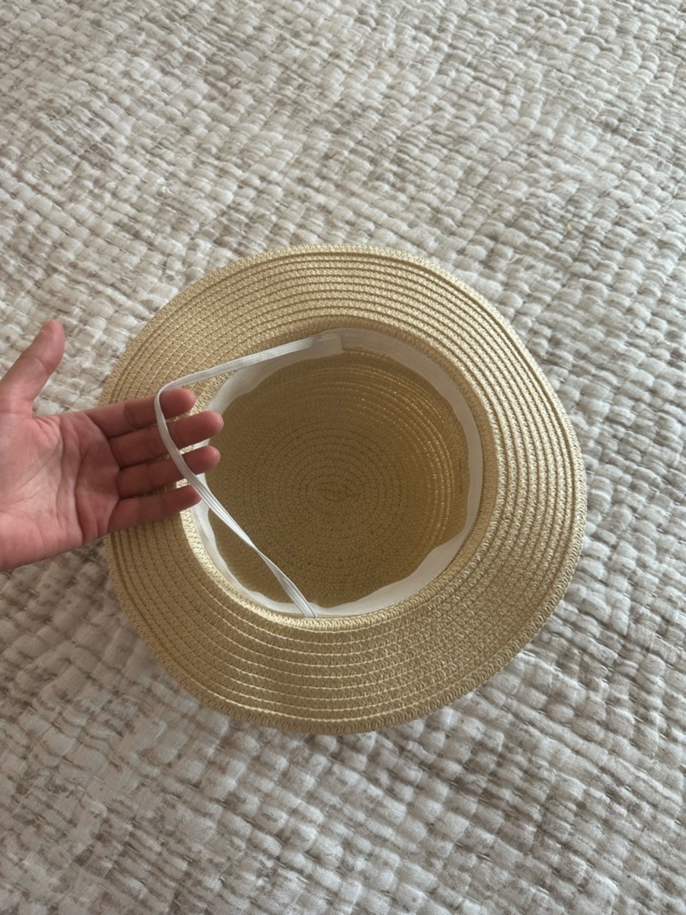 R Straw Hat - Picture 7 of 7